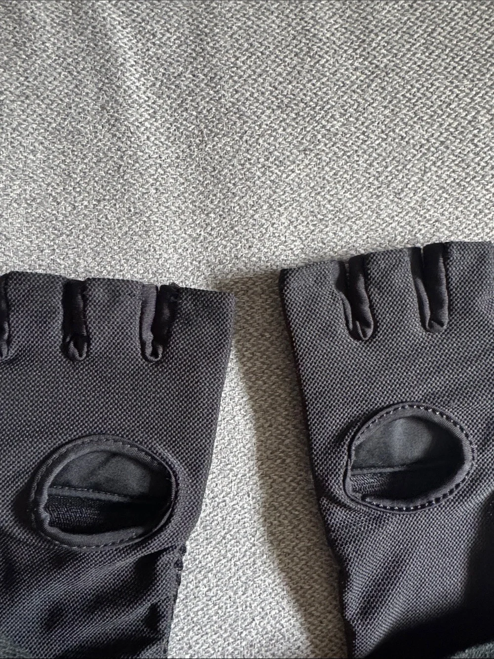 Black Fingerless Training Gloves with Wrist Wraps